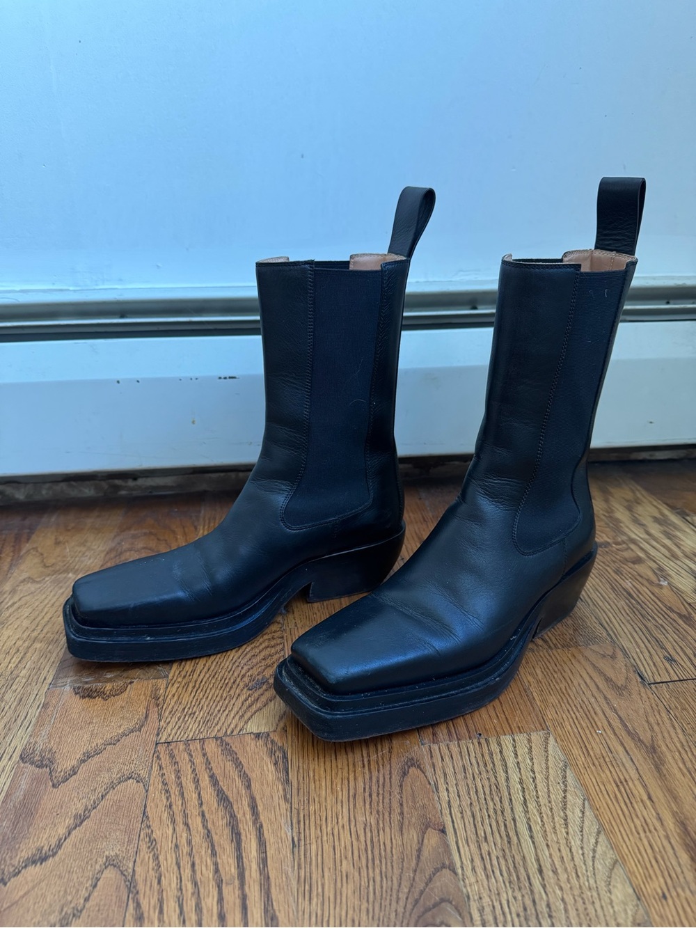 Bottega Veneta “the lean boot”